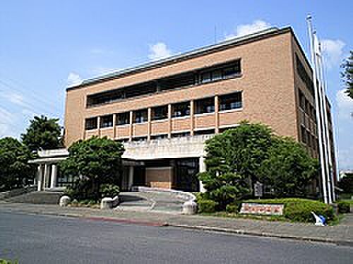 日野町役場　歩6分