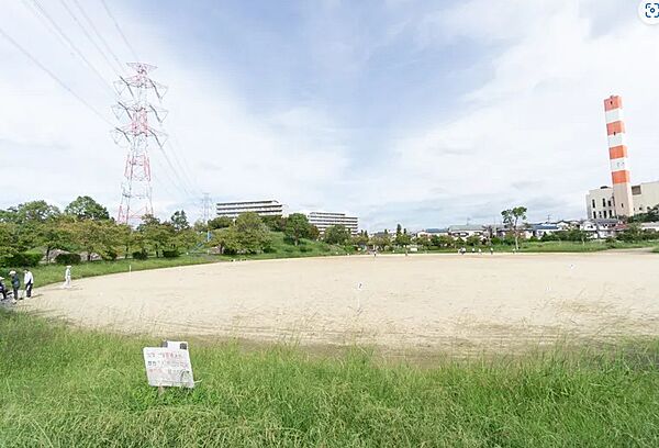 交北公園まで約730ｍ