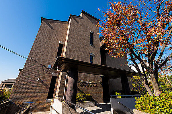 御殿山図書館　歩11分