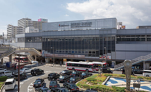 枚方市駅　歩16分