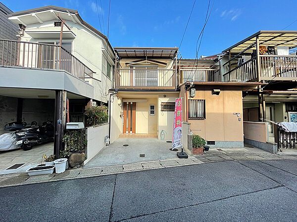 外観：326000190213