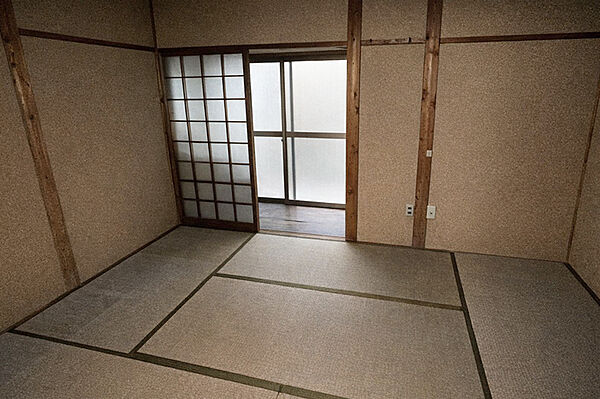 1階