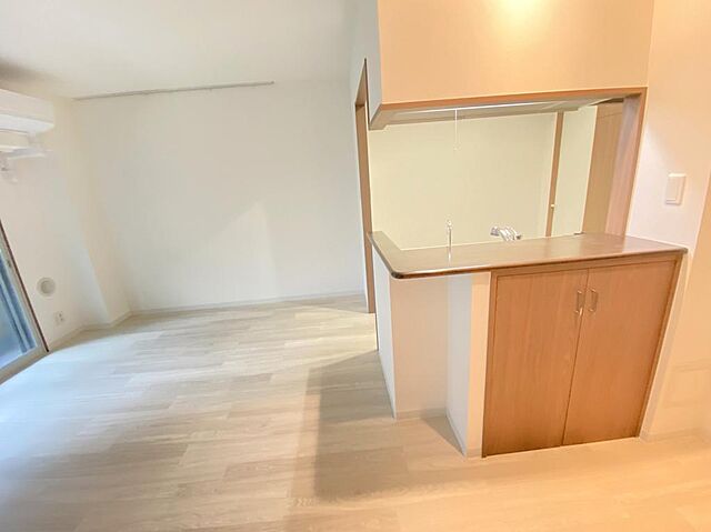 リビング/ダイニング フェアベール東府中 6階/203