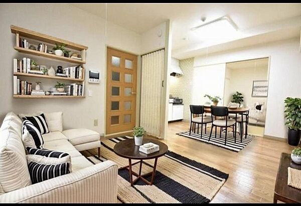 ※家具はございません。