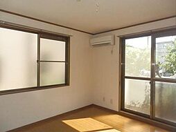 アルカーデンホーフ 102 1階1Kのリビング/ダイニング