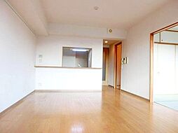 グランリーブル 102 1階3LDKのリビング/ダイニング