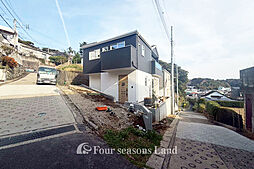 神奈川県鎌倉市津西１丁目