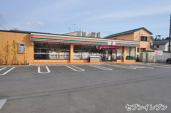 セブンイレブン藤沢辻堂東海岸4丁目店まで約614m