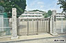 周辺：深沢小学校まで約526m