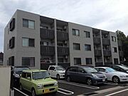南宮崎駅より徒歩4分 築13年2ヶ月 3階建の賃貸物件