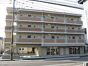  築17年7ヶ月 4階建の賃貸物件