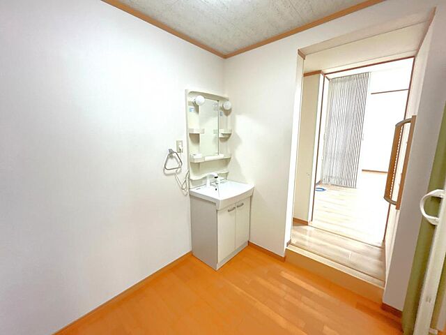 洗面 小矢部市石動町6-3