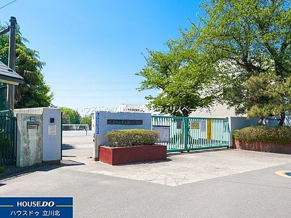 武蔵村山市立第八小学校 1791m