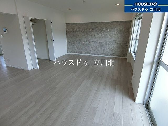 リビング/ダイニング 中古マンション　高幡台団地　7号棟 5階/-