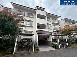 ホームタウン松木　16号棟　304号室