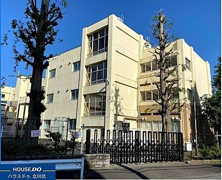 立川市立新生小学校 300m