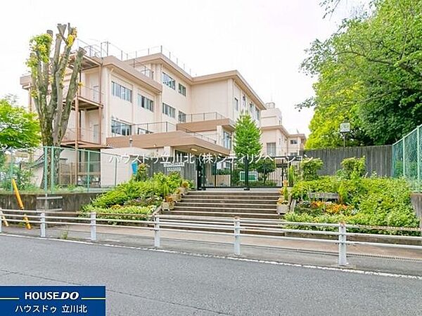 八王子市立陵南中学校 294m