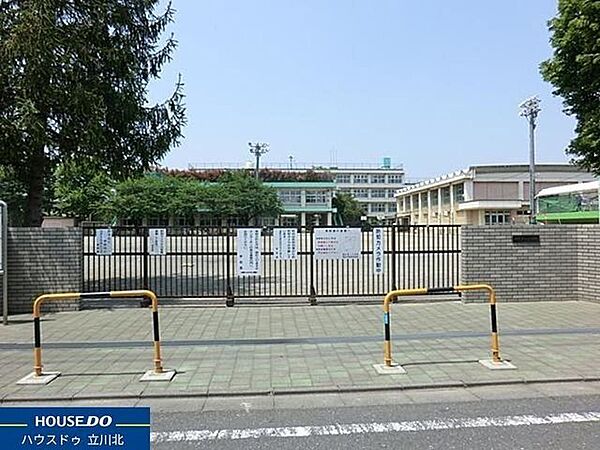 福生市立福生第二小学校 1840m