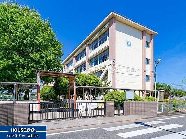 東大和市立第三中学校 800m