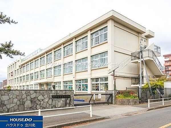 羽村市立栄小学校 230m