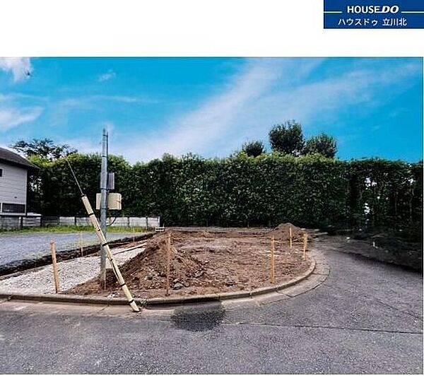 前面道路含む現地写真