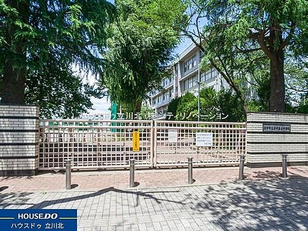 府中市立府中第二中学校 960m