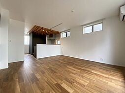 Kolet南与野 1階4LDKのリビング/ダイニング