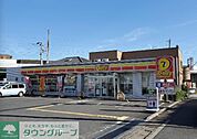 デイリーヤマザキさいたま今羽町店 徒歩10分。コンビニ 740m