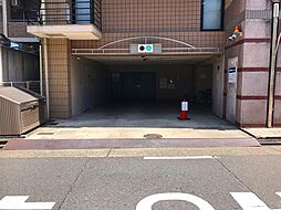 FK J-レジデンス栄駐車場