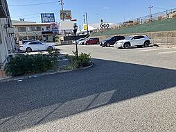 FKリーベル・ステージア駐車場