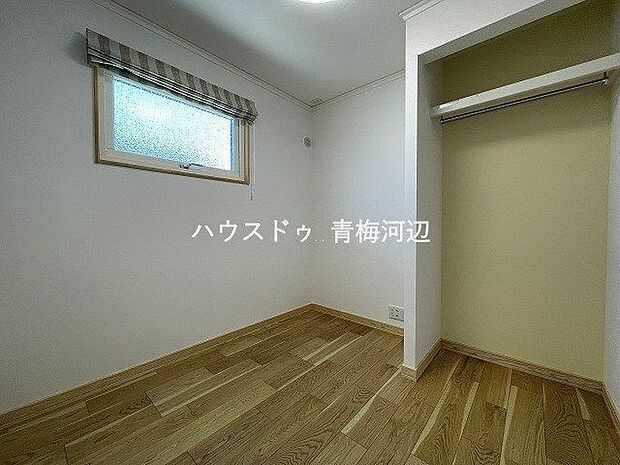 3.9帖洋室：小ぶりなお部屋ですが、収納もしっかりとあるので、お部屋を広く使えます。
