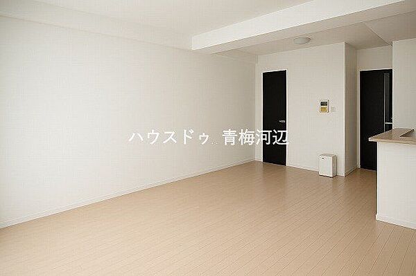 apartment 東京都青梅市河辺町５丁目
地図を見る