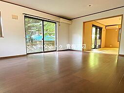 中古戸建　駒木町2丁目 4LDKのリビング/ダイニング