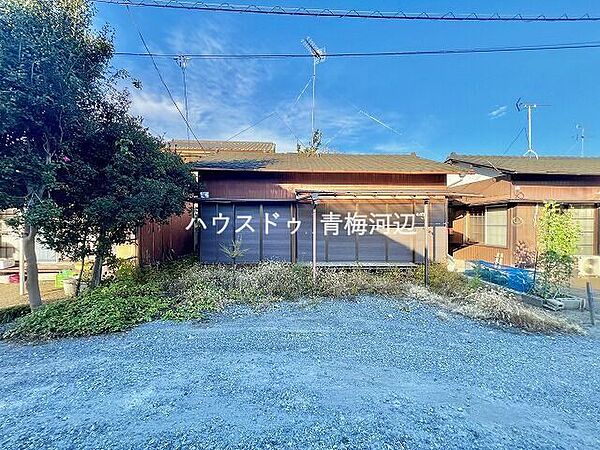 閑静な住宅街にある土地です。