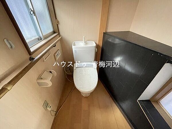 トイレ：トイレが2ヶ所ございますので朝の忙しい時間も混みあわずスムーズに利用できます。