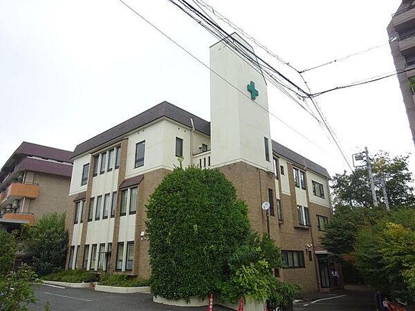 下奥多摩医院内科、小児科、外科、麻酔科（ペインクリニック）、歯科、女性診療科（婦人科） 910m