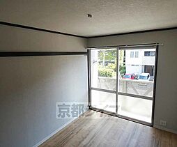 JR山陰本線 円町駅 徒歩9分の賃貸アパート 2階1LDKのリビング/ダイニング