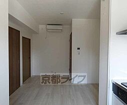 パインフィールド二条城 401 4階3LDKのリビング/ダイニング