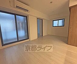 京都市営烏丸線 烏丸御池駅 徒歩8分の賃貸マンション 4階2LDKのリビング/ダイニング