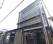 丸太町駅より徒歩15分 築7年9ヶ月 4階建の賃貸物件