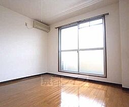 京阪本線 神宮丸太町駅 徒歩12分の賃貸マンション 4階1Kのリビング/ダイニング