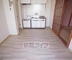 京阪本線 三条駅 徒歩1分の賃貸マンション 4階1DKのリビング/ダイニング
