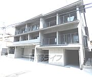 北野白梅町駅より徒歩18分 3階 築1年の賃貸物件