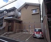 ロフティ西院 1階 築22年の賃貸物件