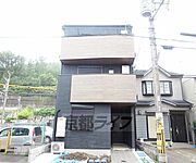 山科駅より徒歩5分 1階 築4年7ヶ月の賃貸物件