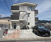 東野駅より徒歩13分 1階 築7年8ヶ月の賃貸物件