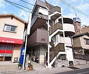 小倉駅より徒歩5分 2階 築35年の賃貸物件