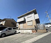 JR藤森駅より徒歩10分 築15年6ヶ月の賃貸物件