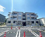 西大路駅より徒歩14分 3階 築2年の賃貸物件