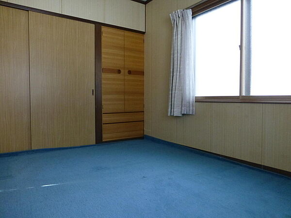 detached 北海道富良野市字老節布
地図を見る